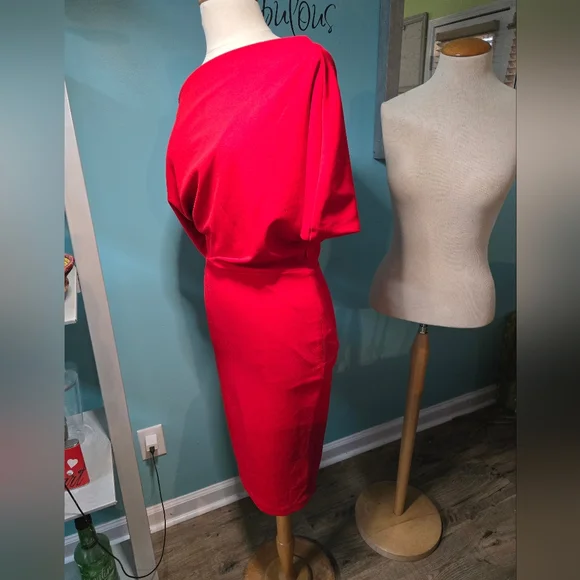 Alexia Admor Draped One Shoulder Red Dress - Picture 2 of 8